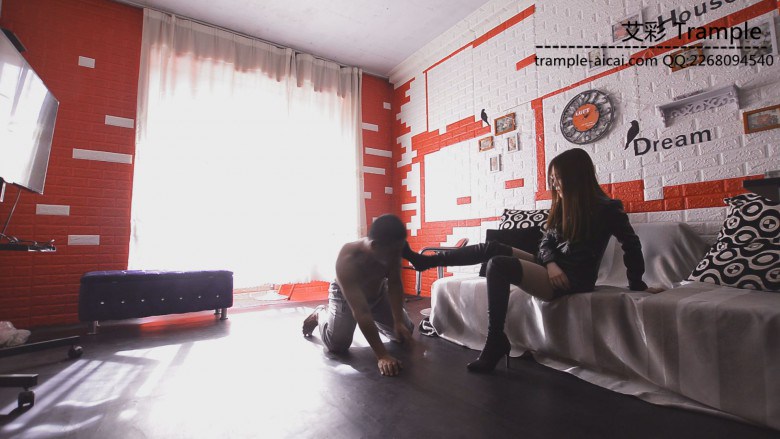 【PSLZ】玥婷闲玩狗奴