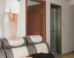 冷柔之高空跳踩极限深喉