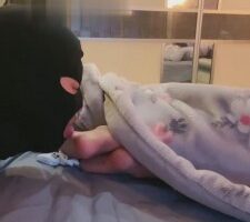 【初见】偷偷舔主人脚的下场 bf15413