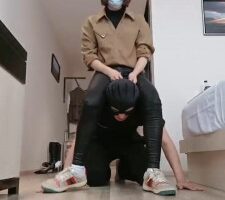 【芊兮殿下】迟到了被主人惩罚 bf21765