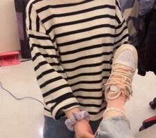 【橘子没熟】母畜-开发闺蜜做狗-下跪伺候/舔运动鞋/闻鞋袜转胯 bf26917