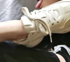 【文文文】聚会包厢多名S群调狗 bf28746