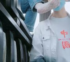 【可可黎黎子】户外-学生S-近距离恋足舔 bf33917