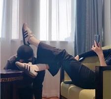 【凯瑟琳】健身后脏鞋白袜辱/嘴叼鞋/袜塞嘴 bf40862