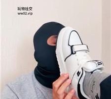 【湾月】脏小白鞋踩踏喂食专场 JS241017-10