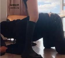 【苏儿】长靴+高跟全体重跳踩/闻臭鞋舔丝袜jio bf46694