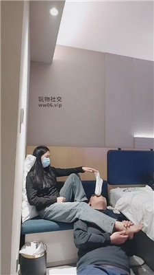 【上海汤圆】出来旅游-酒店白袜玩继父【下】    241214-4