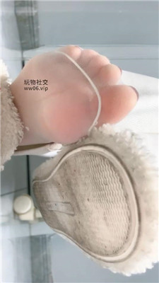 【乔乔在这里】锁奴羞辱设鲸    250123-15