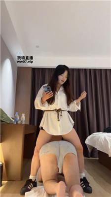 【子熙大人】裸足强制深喉-白袜气味辱 bf53459