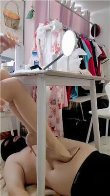 【莱恩】桌底视角-高跟碾压踩 JS250524-5