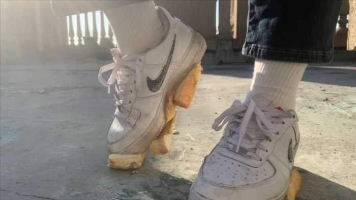 空军语言羞辱踩面包 JS251024~5