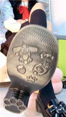 【苒苒】厚黑小皮鞋憋J场 251218-21