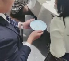 【成都六姐】狗狗伺候姐妹聚餐 bf7558