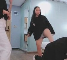 【德意志】4素人小姐姐群殴专场-踢裆口水暴力调 bf8529