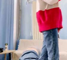 【美离子】帆布鞋强迫路人做狗碾压踩打踢 bf23271