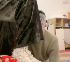 【奈奈生】袜子堵嘴强制踩踏喂食 bf25030