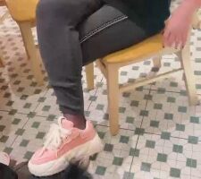 【月神】双S餐厅桌下玩狗 bf26808