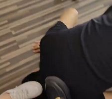 【萝莉糖糖】3S-踩狗爪/转胯/耳光/脚插嘴/闻鞋窝/【三视角版】 bf30435