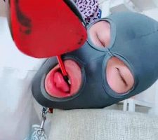 【美离子】高跟诱惑舔-小白鞋+皮靴踢虐裆/鞭打踩踏【完整版】 bf31622