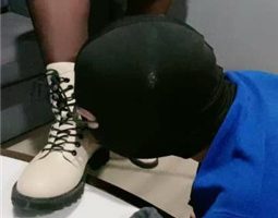 【赵奈奈】舔短靴脏鞋底/转胯踢踹/骑马 bf34491