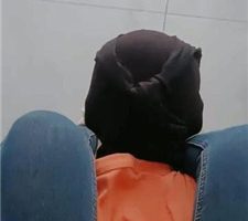 【魅儿】强迫素人狗舔脚-开发喝圣水 bf36721