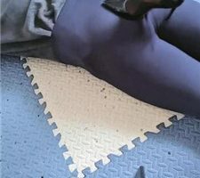 【豫安然】高跟黑丝踩/坐狗背/囚禁狗笼 JS2402018-2