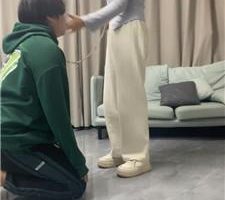 【素人挖掘机】可爱学生妹-骑马转胯/抽耳光/sp/踩踏/舔脏鞋白袜 bf39919