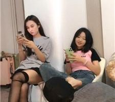 【SS】姐妹花S-轮流舔臭脚/踩狗头/闻拖鞋/耳光 bf41995