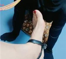 【东营天香百合】夹狗鼻遛狗/高跟碾压踩/虐乳/五花大 bf42134