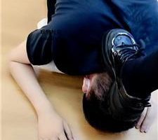 【淄博风s】臭脚捂脸/清理脏鞋臭袜/掐脖 JS240921-23