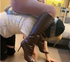 【王妃】强制闻臭鞋/骑马狗爬驯化/赏赐圣水 bf45093