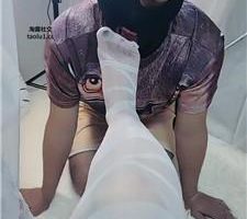 【柠檬】sp深喉喂口水高跟踩虐 JS241113-19