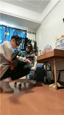 【爱丽丝】皮衣女神长靴虐/鞭打/骑马转胯/闻舔白袜 bf47844