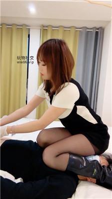 【兔S】高跟裸足踩虐家奴才 bf49846