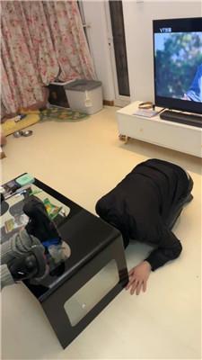 【Da猫】素人JK主-舔鞋吃袜子/踩踏踢踹耳光【双视角版】 bf50997