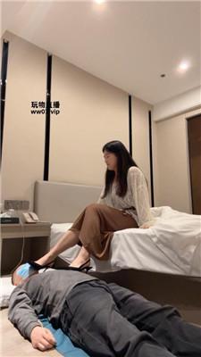 【子熙大人】高跟全体重踩踏-啃吃臭脚【双视角版】 bf51592