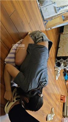 【小苏】母畜-脚下喂食/强制淋浴【双视角版】 JS250721-19