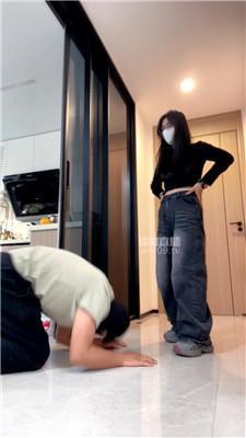 【莎莎】健身女神回家虐家奴【双视角版】 JS251204-23